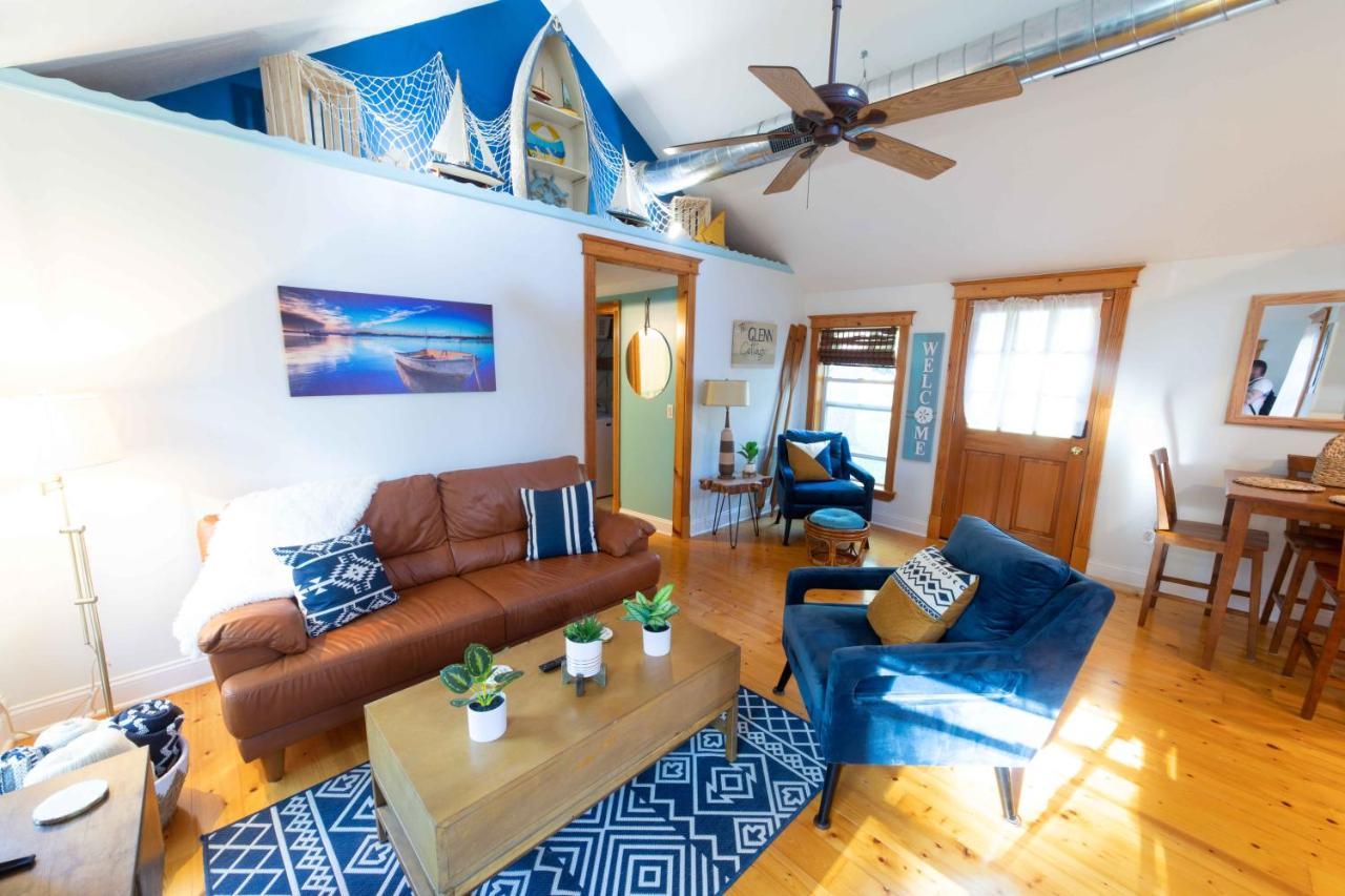 The Charming Glenn Cottage! Walk To Lake Michigan! Fennville エクステリア 写真